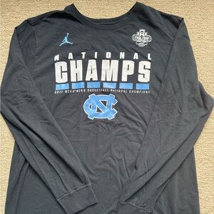 UNC  2017 National Champions Sweatshirt Nike Jordan Logo Men’s XL Basketball